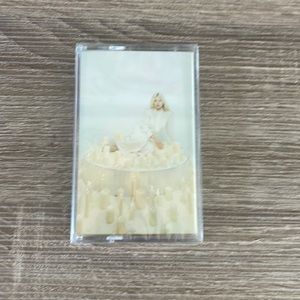 Ashlyn by Ashe cassette